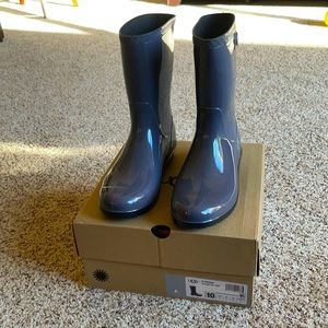 ❄️☔️Ugg Sienna mid calf rain boots size 10